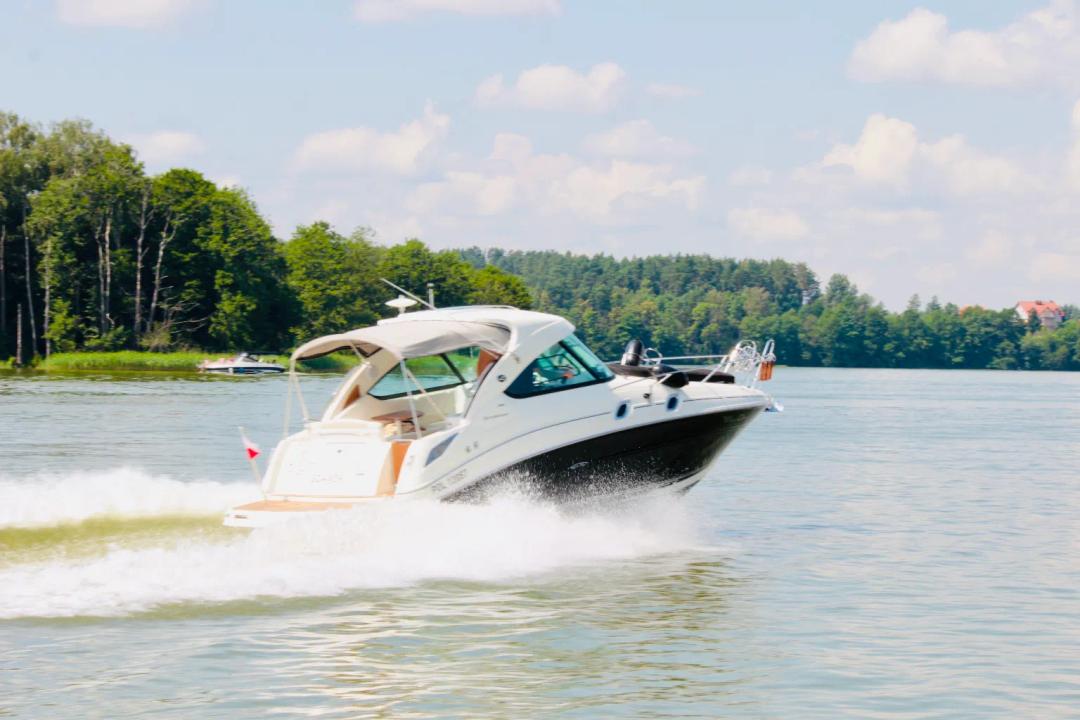 Why Choose Yachtsman for Speed Boat Insurance?