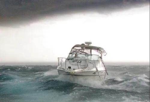 What to Do If Your Boat Is Damaged During a Storm